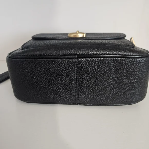 Coach Willow Camera Bag - Picture 6 of 7